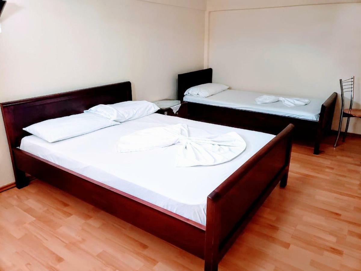 The First Hotel Saranda Exterior foto